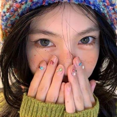 佳丽村三姊妹